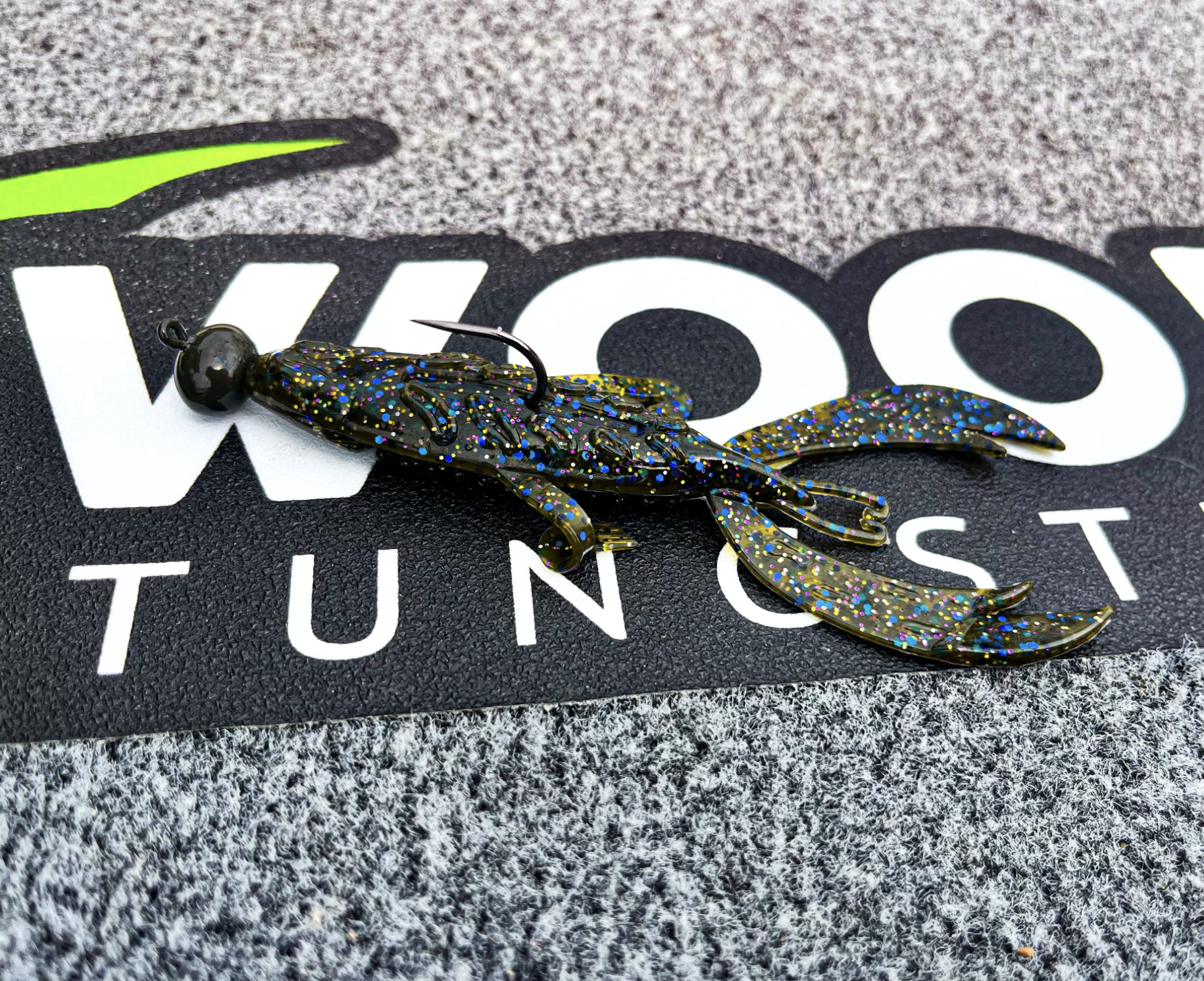 1/8 oz Tungsten Football Jig Head (3 pack) - Available in 2 Colors! - WOO! TUNGSTEN